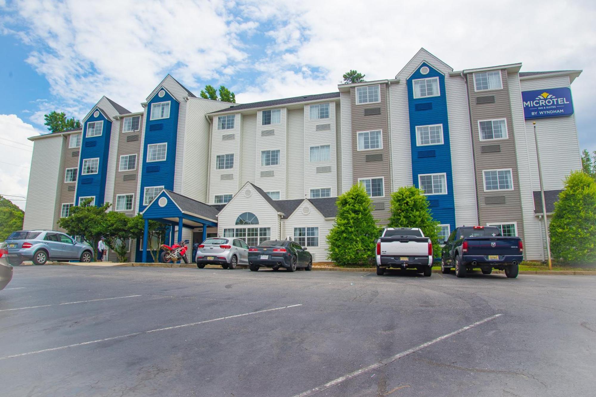 Microtel Inn & Suites By Wyndham Daphne Bagian luar foto